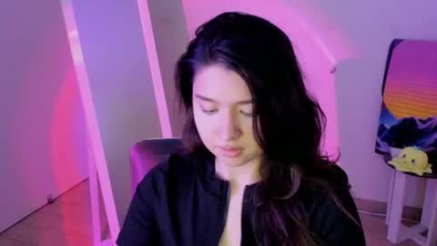 Steffi online show from December 15, 2025, 7:40 pm