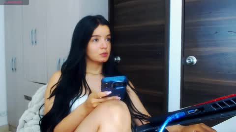 Stefany online show from March 2, 2026, 4:03 am