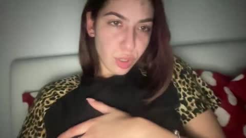 Snapshot of stefy_glow chatting on February 27, 2025, 10:53 pm stefy_glow online show from February 27, 2025, 10:53 pm