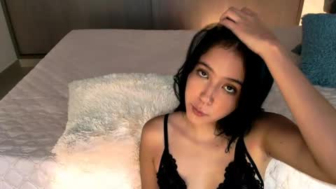 steiisy599 online show from April 15, 2026, 3:41 pm