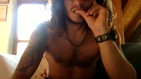 Snapshot of steita94 chatting on October 10, 2025, 2:05 pm Surferboy online show from October 10, 2025, 2:05 pm