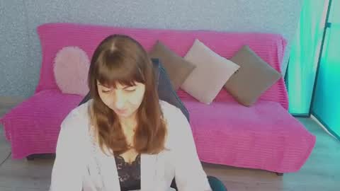 Snapshot of steladream chatting on May 21, 2026, 9:49 am Stela online show from May 21, 2026, 9:49 am