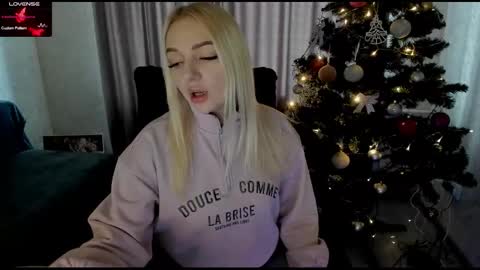 Stella  Cox online show from January 15, 2026, 7:13 am