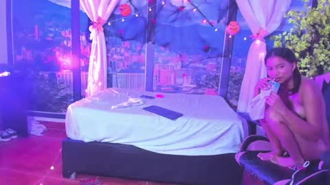 Snapshot of stellaandtyler chatting on October 17, 2025, 8:44 pm stellaandtyler online show from October 17, 2025, 8:44 pm