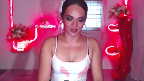 Snapshot of stellabronze chatting on December 16, 2024, 3:30 am stella online show from December 16, 2024, 3:30 am