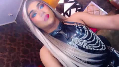 CALL ME STELLA online show from December 6, 2024, 1:00 pm