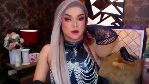 CALL ME STELLA online show from January 1, 2025, 7:41 am