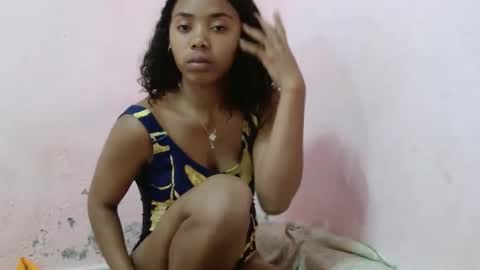 Snapshot of stellah2555 chatting on November 25, 2025, 9:48 pm stellah2555 online show from November 25, 2025, 9:48 pm