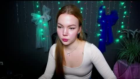 Snapshot of stellalights chatting on November 27, 2025, 1:35 pm stellalights online show from November 27, 2025, 1:35 pm