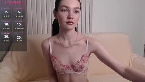 stellapayne online show from November 4, 2025, 11:59 pm