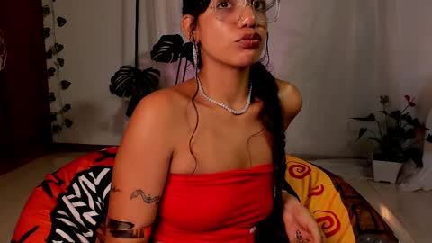 Snapshot of stellart_ chatting on March 9, 2025, 7:56 am stellart_ online show from March 9, 2025, 7:56 am