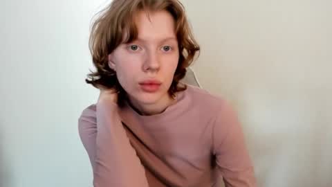 S T E L L A online show from February 18, 2026, 9:05 am