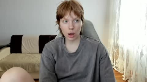 Snapshot of stellaswen chatting on May 21, 2026, 11:06 am S T E L L A online show from May 21, 2026, 11:06 am