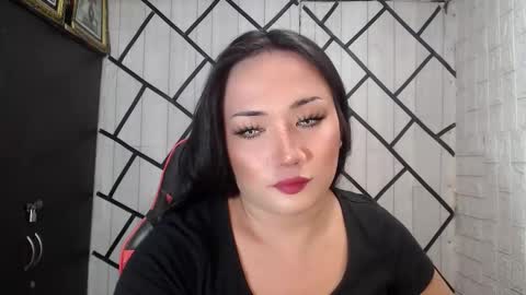 Stellaven online show from November 11, 2025, 2:33 am