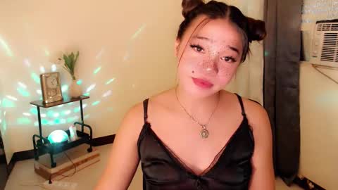 Snapshot of stellaxtemptationx chatting on October 18, 2025, 5:14 pm Stella sweet online show from October 18, 2025, 5:14 pm