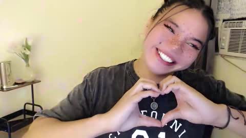 Snapshot of stellaxtemptationx chatting on November 4, 2025, 2:27 pm Stella sweet online show from November 4, 2025, 2:27 pm