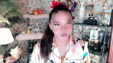 Stella sweet online show from January 11, 2026, 6:29 am