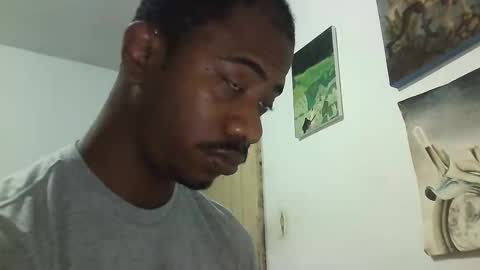 Snapshot of stemanlu9 chatting on January 17, 2025, 8:22 pm Steman online show from January 17, 2025, 8:22 pm