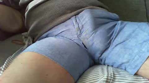 Snapshot of stemee chatting on January 11, 2025, 2:25 pm marriedsecretcrotchwatcher online show from January 11, 2025, 2:25 pm