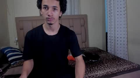 Snapshot of stepcouple__ chatting on October 21, 2025, 12:00 am Stepcouple online show from October 21, 2025, 12:00 am