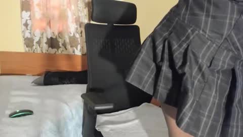 steph____3 online show from May 5, 2026, 8:00 am