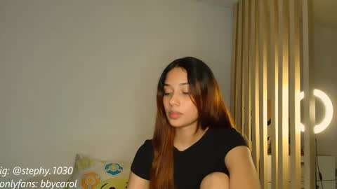 stephany online show from September 18, 2025, 3:52 am