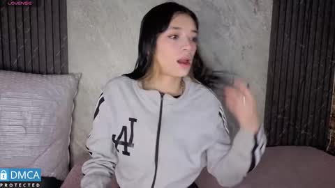 Snapshot of stepha_ chatting on November 7, 2025, 11:32 am Stepha online show from November 7, 2025, 11:32 am