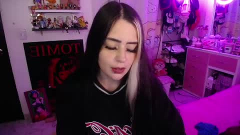 Snapshot of stephani_rousso chatting on June 9, 2026, 11:16 pm joha cosmo online show from June 9, 2026, 11:16 pm