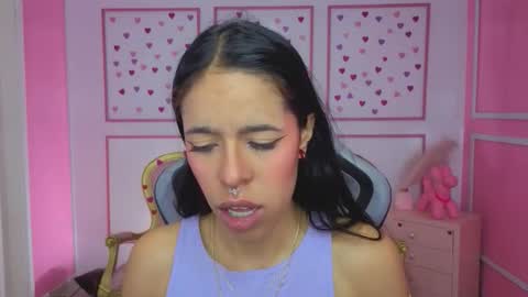 Stephania online show from February 3, 2026, 11:59 am