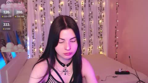stephanie_diaz online show from March 4, 2026, 6:36 pm