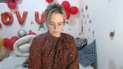 Snapshot of stephaniewild chatting on February 23, 2026, 11:07 am Stephanie online show from February 23, 2026, 11:07 am