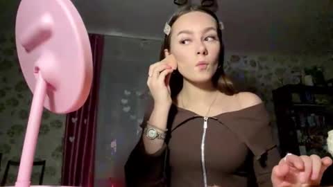 Snapshot of stephaniflicek chatting on February 23, 2026, 2:58 pm Stephani online show from February 23, 2026, 2:58 pm