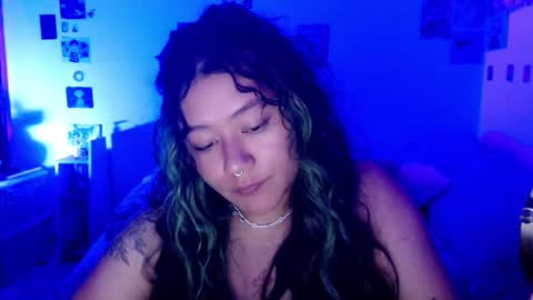 Snapshot of stephanifox chatting on December 12, 2024, 3:43 am Stephanie online show from December 12, 2024, 3:43 am