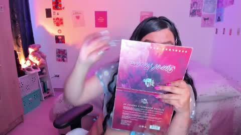 Snapshot of stephanifox chatting on December 28, 2024, 10:34 pm Stephanie online show from December 28, 2024, 10:34 pm