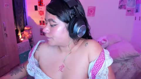 Snapshot of stephanifox chatting on December 30, 2024, 2:09 am Stephanie online show from December 30, 2024, 2:09 am