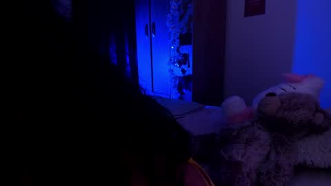 Snapshot of stephanifox chatting on February 21, 2025, 3:34 am Stephanie online show from February 21, 2025, 3:34 am