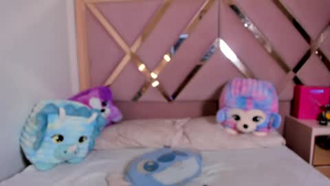Snapshot of stephany_grand chatting on May 30, 2026, 8:39 pm stephany_grand online show from May 30, 2026, 8:39 pm