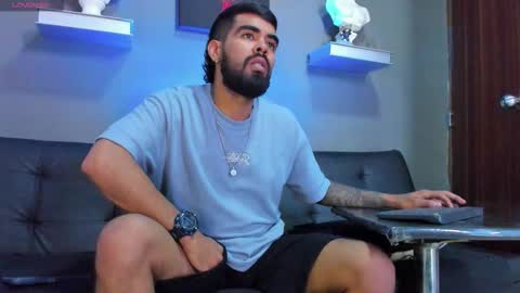 Snapshot of stephenbrown_ chatting on November 11, 2025, 5:02 pm ................ online show from November 11, 2025, 5:02 pm