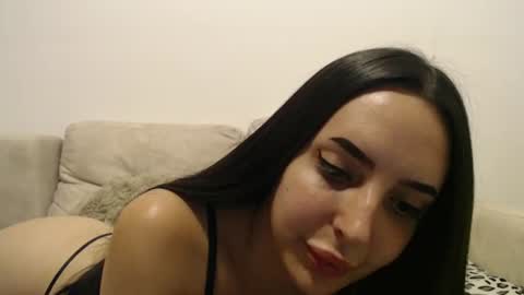 Snapshot of stepmommy19 chatting on July 20, 2026, 6:43 pm StepMommy19 online show from July 20, 2026, 6:43 pm