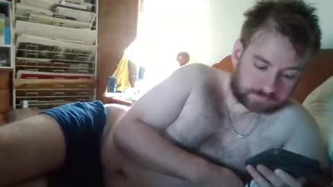 Ian23602 online show from October 29, 2025, 11:56 am