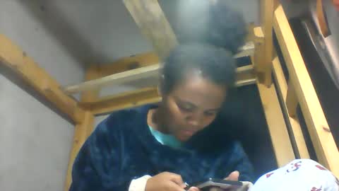 sterina0102 online show from June 11, 2026, 9:18 am