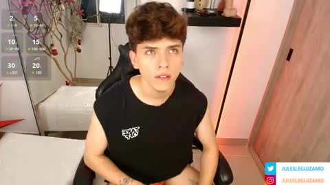 Snapshot of stev_austin_ chatting on November 9, 2025, 11:47 pm Stev austin online show from November 9, 2025, 11:47 pm