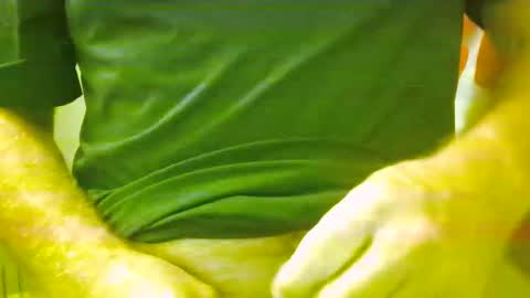 Snapshot of steve093066 chatting on February 8, 2026, 5:55 am Steve online show from February 8, 2026, 5:55 am