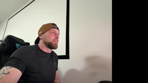 steve897819 online show from March 19, 2026, 6:23 pm