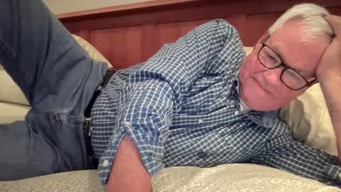 Steve online show from December 15, 2025, 10:03 pm