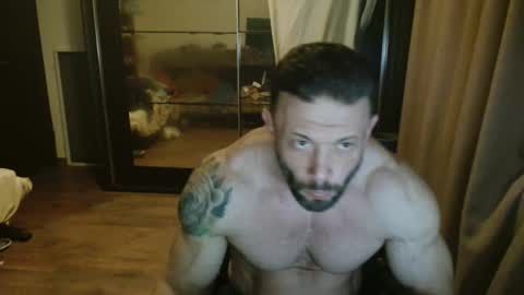 Snapshot of stevebulkzor chatting on November 7, 2025, 11:05 pm Steve Oakenshield son of John son of Vasyl online show from November 7, 2025, 11:05 pm