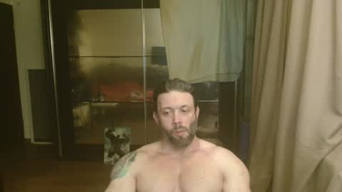 Snapshot of stevebulkzor chatting on April 15, 2026, 10:43 pm Steve Oakenshield son of John son of Vasyl online show from April 15, 2026, 10:43 pm