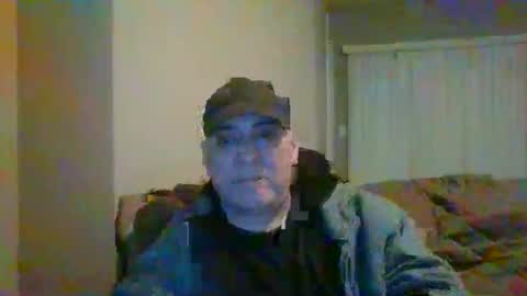 Snapshot of stevecv67 chatting on October 28, 2025, 5:11 am Steve online show from October 28, 2025, 5:11 am