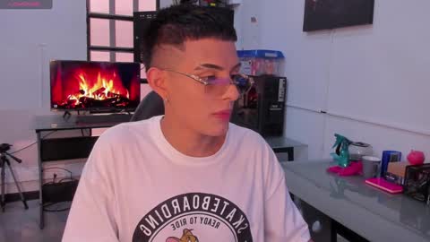 Stevenn online show from December 25, 2024, 8:50 pm