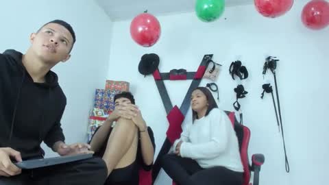 Steven online show from December 21, 2025, 12:45 pm